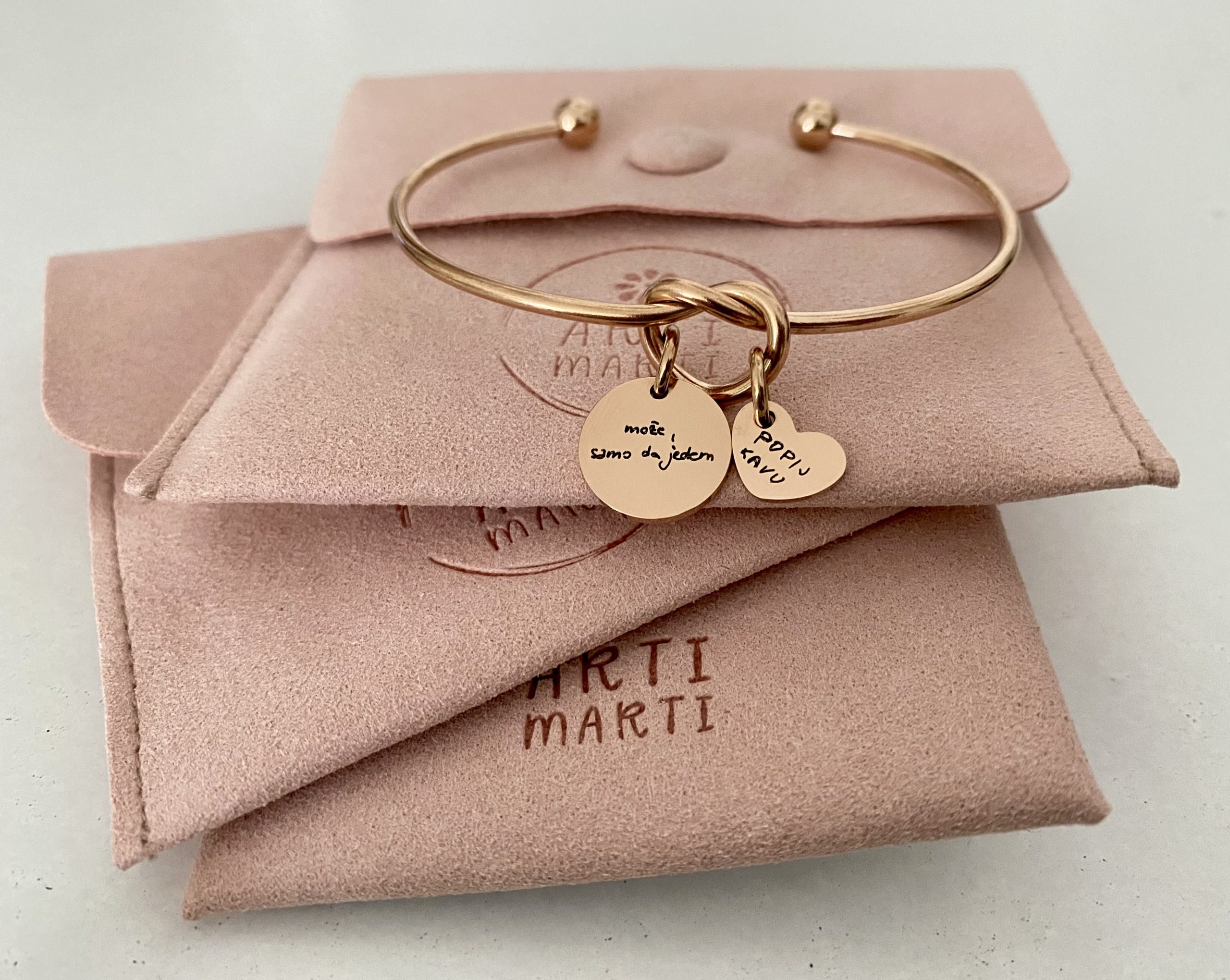 Personalizirana Heart narukvica s dva privjeska - Slika 5